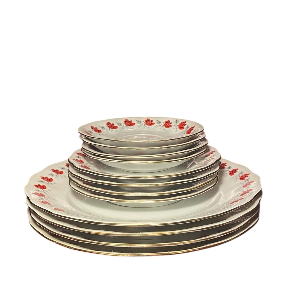 12 Piece Vintage China Dinnerware Set by Favolina-Karolina - Trailing Rose